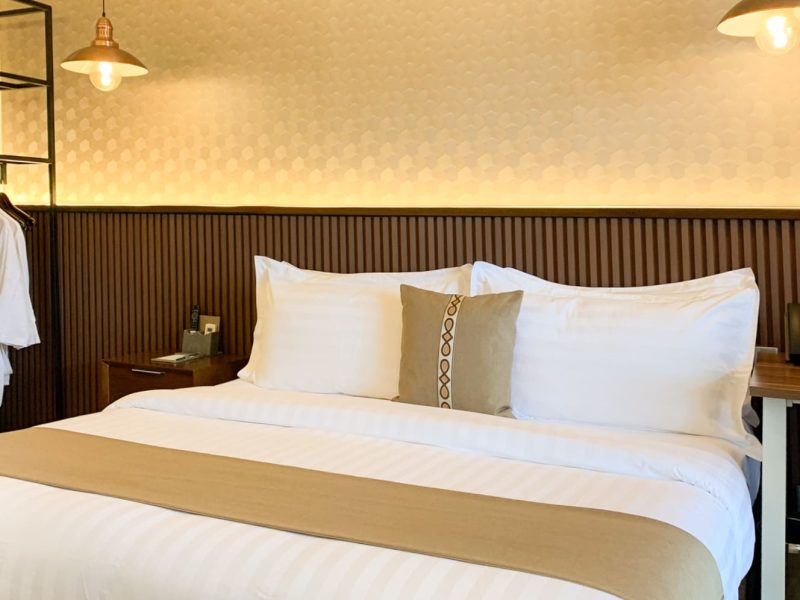 Executive Suite Beach Pool - Ground