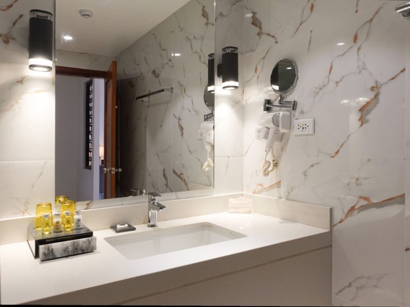 Premier Seaside Queen - Second Floor